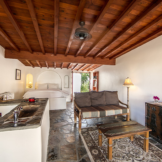 Acropolis Suite
